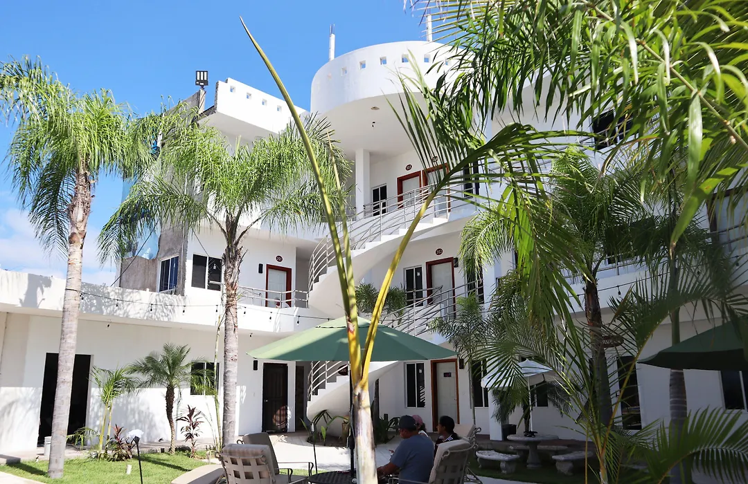 Hotel Laru Spa Resort-1